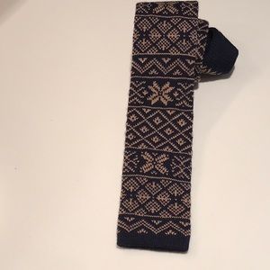 Brooks Brothers Wool Tie